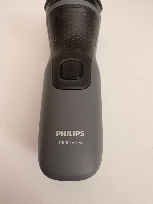 Aparat de ras Philips seria 1000