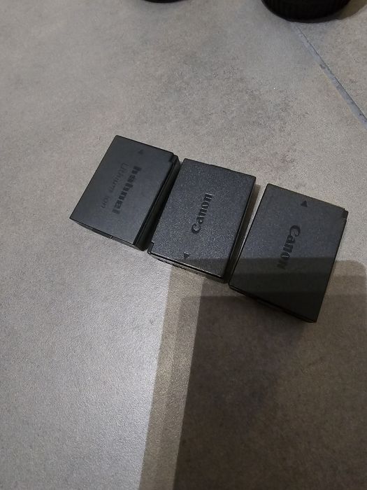 Pachet  canon 1200d + obiective