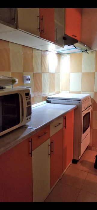 Garsoniera de închiriat Zona Mall Coresi