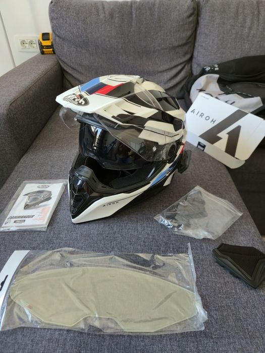 Casca Adventure Touring Airoh Commander