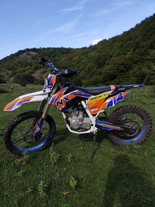 Vând motor NCX 250