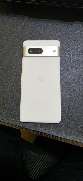 Смартфон Pixel 7