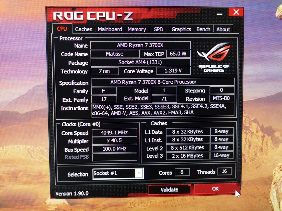 Deskop Gaming Asus ROG Strix Ryzen 7 | 32gb DDR4 | Vega64 | full RGB