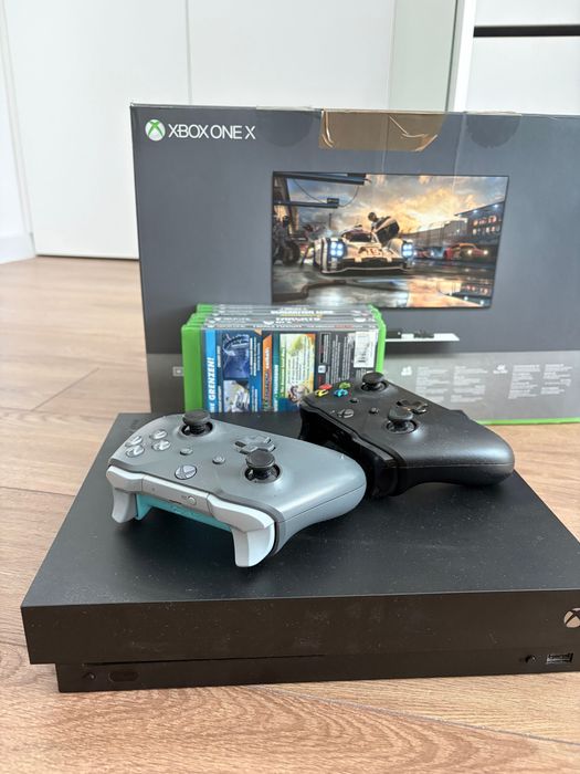 Consolă Xbox one X