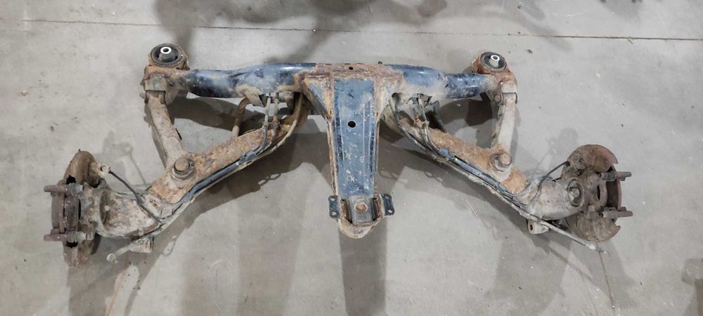 Punte spate axa spate volkswagen vw sharan din 2006