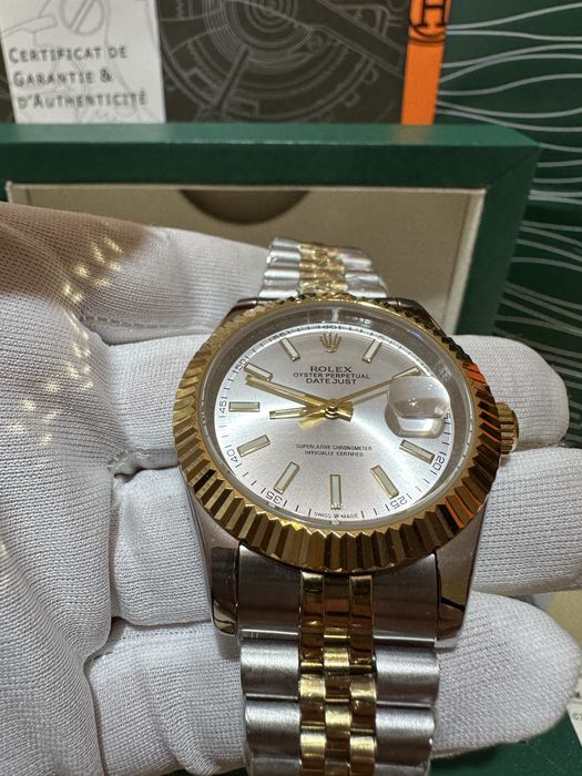 Ceas Rolex Date Just Argintiu si Auriu cu Cadran Argintiu