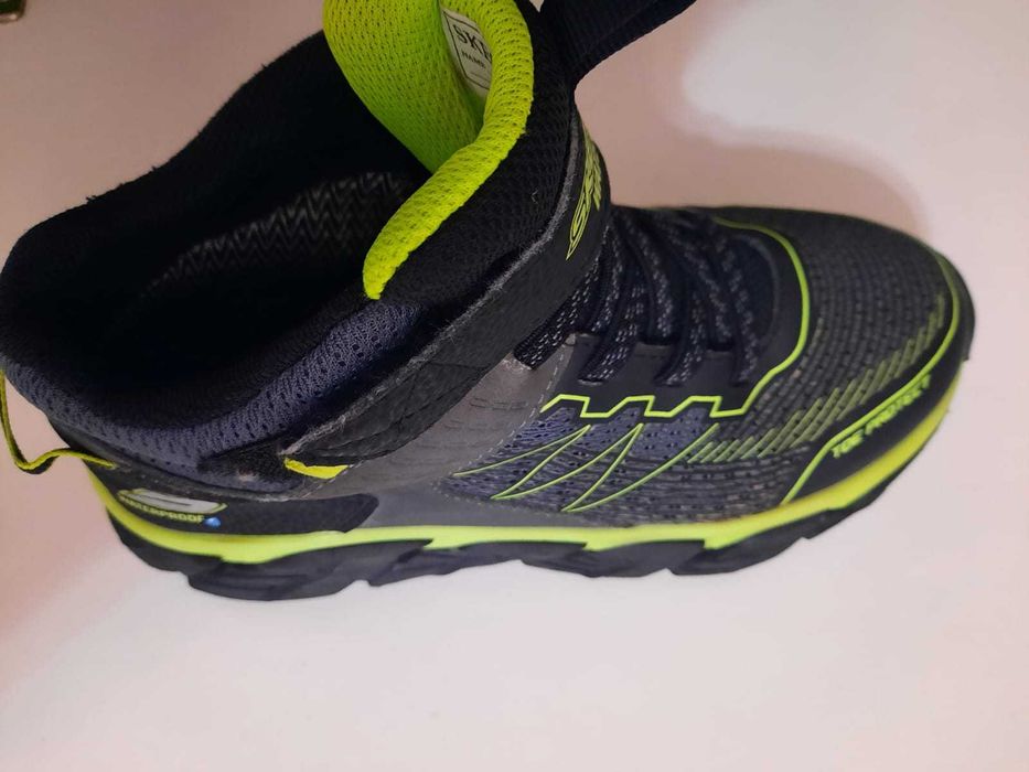 Skechers- incaltaminte copii, marimea 34