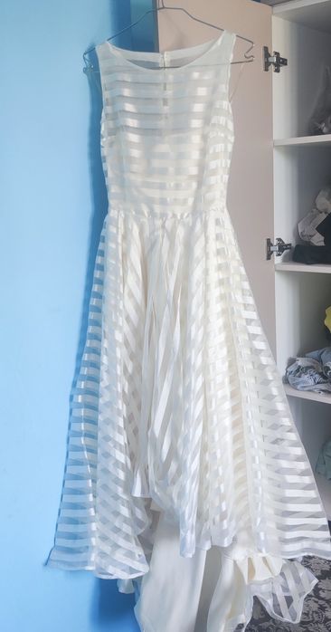 Көйлектер сатылады