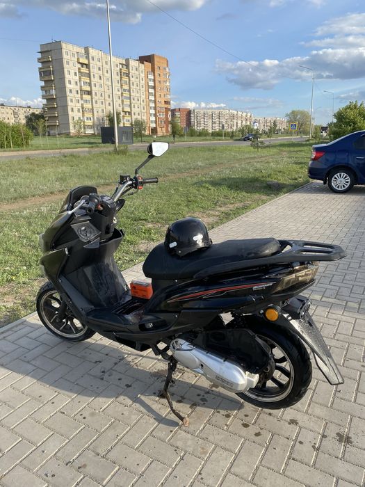 Скутер Maxi 150 куб