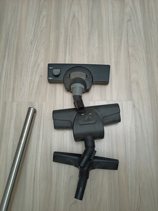 Пылесос Bosh Aqua Wash Clean