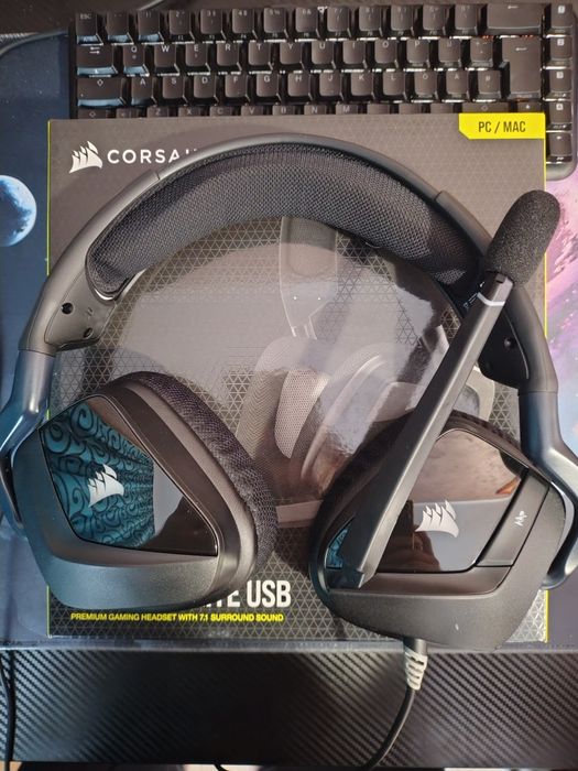 Casti Gaming Corsair Void RGB ELITE