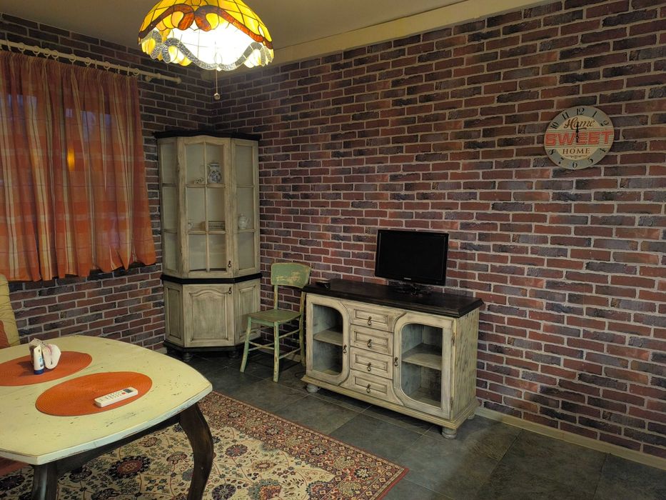 Дава се под наем Двустаен апартамент в с. Долни Богров, Област София-град - 50 кв.м за 509.49 € - Снимка #1