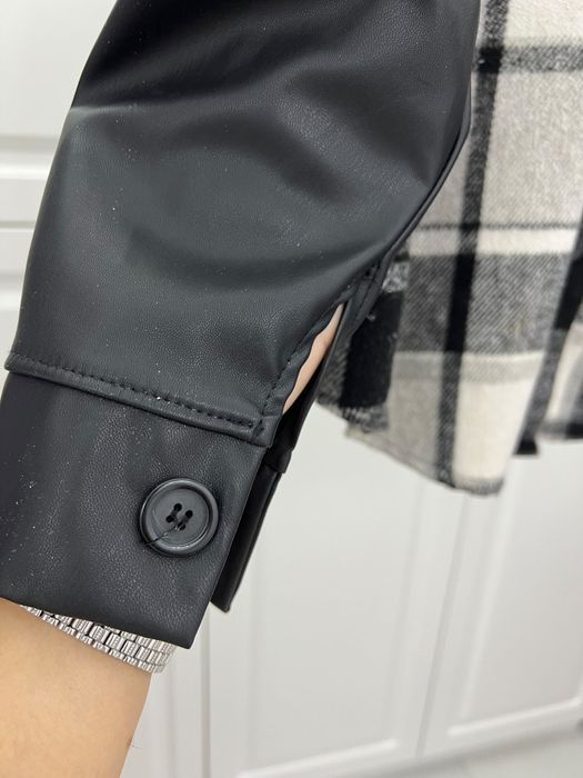 Vand jacheta textil cu piele