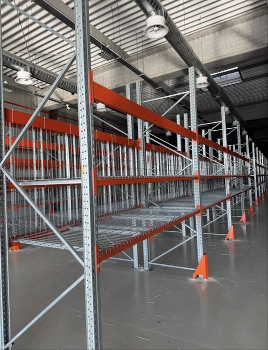 Rafturi metalice industriale