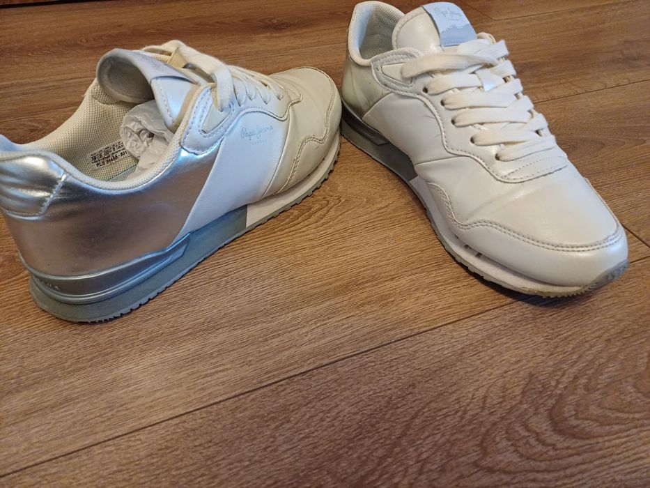 Спортни обувки Pepe Jeans