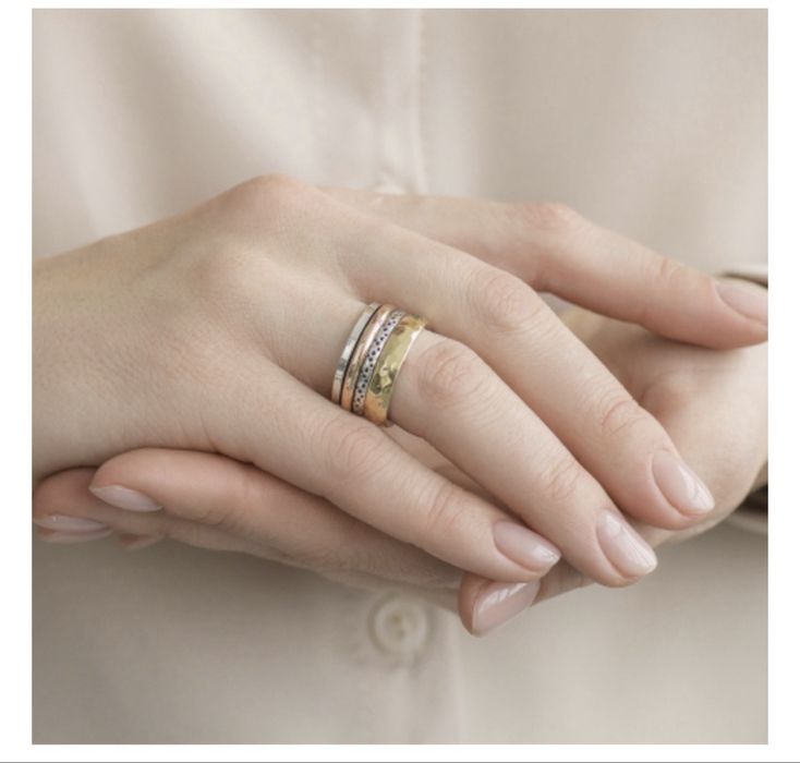 Кольцо антистресс David