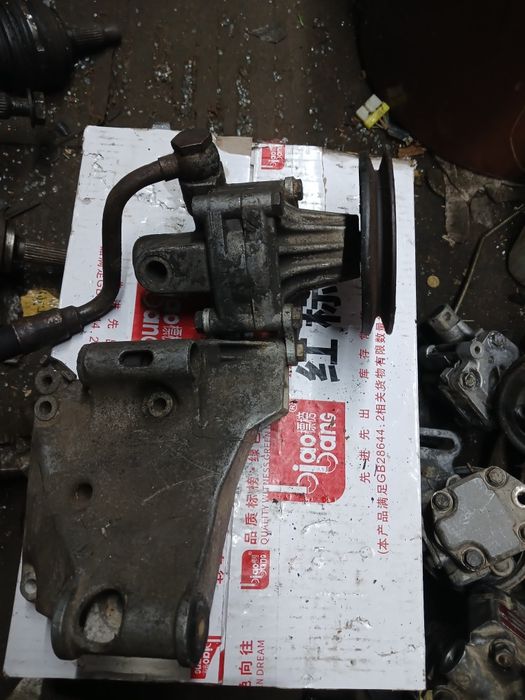 Гур насос БМВ М40 привозной