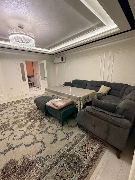 Ayraport 3xona 2etaj kvartira bor.