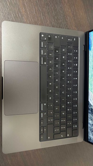 Macbook M3 Pro with 11-core CPU & 14-core GPU, 18GB memory, 512GB SSD — миниатюра 3