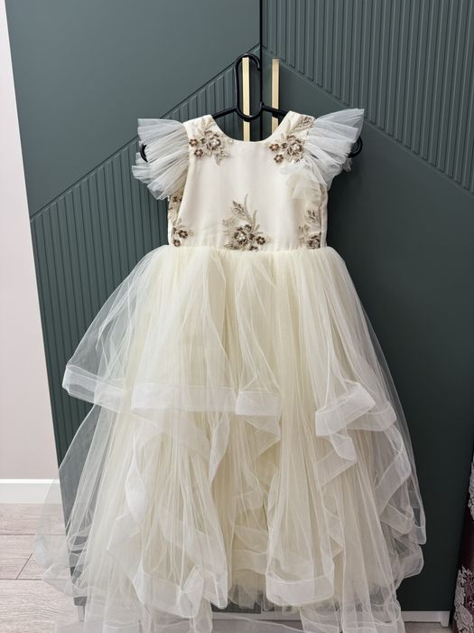 Продам пышное платье