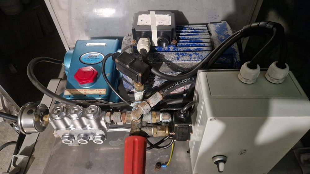 Pompa de spălat cu presiune cat 350