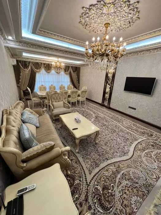 Срочно Продаётся 3х-ком на против Ташкент сити, ор-н: Дружба!!!