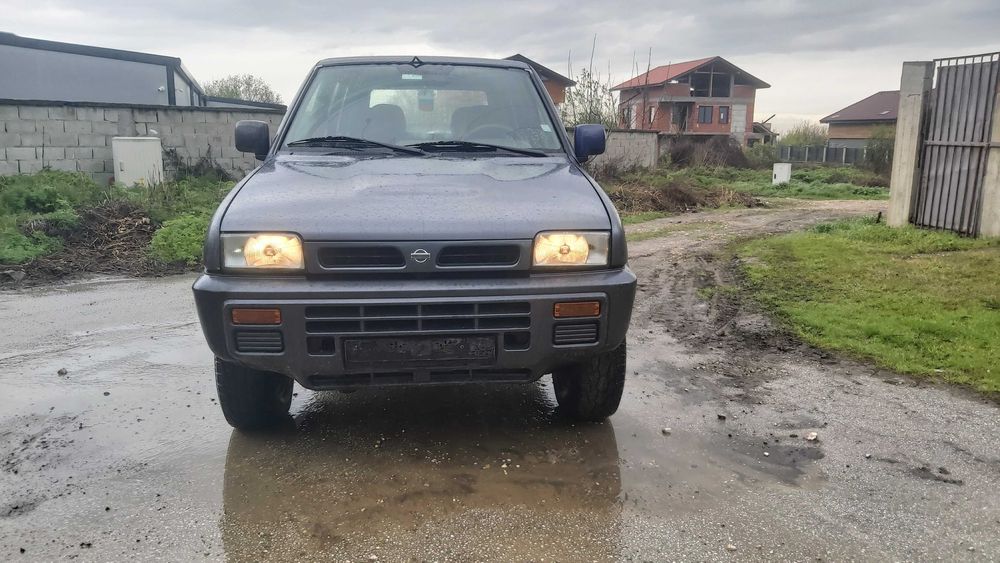 Нисан терано 2.4 и 2.7ТД на части