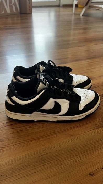 Продавам Nike Dunk Low ‘Panda’