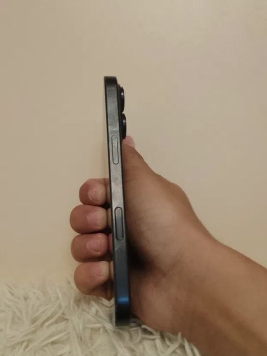 Iphone 16 pro 256gb esim black titanium