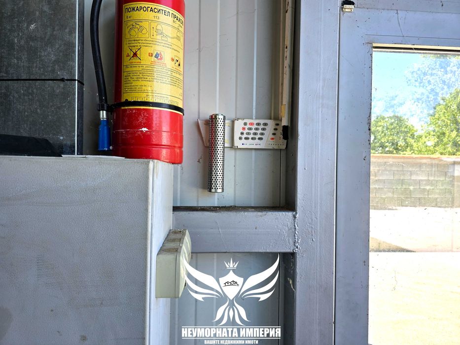 Дава се под наем Склад в Асеновград - 225 кв.м за 600 € - Снимка #3