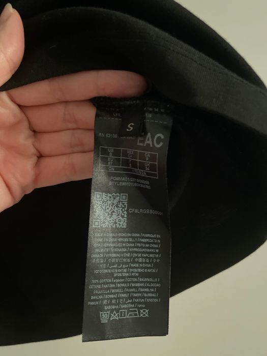 Tricou Guess marimea S bumbac