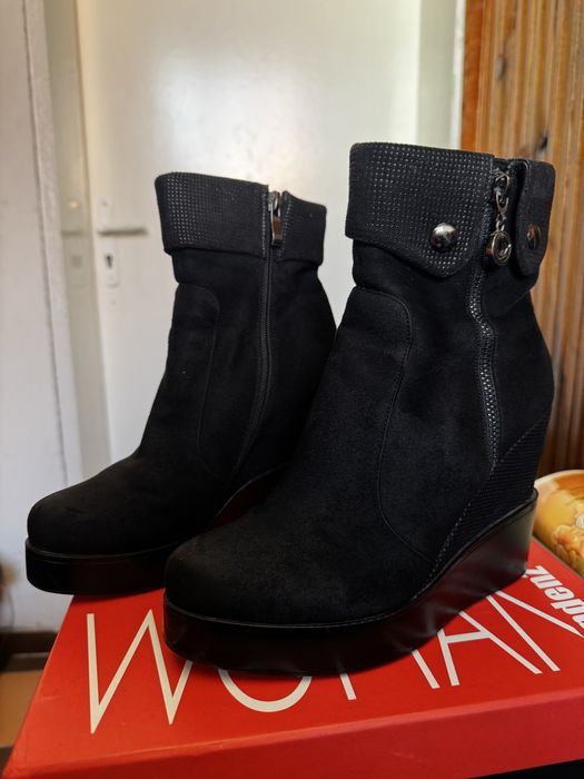 Черни боти платформа