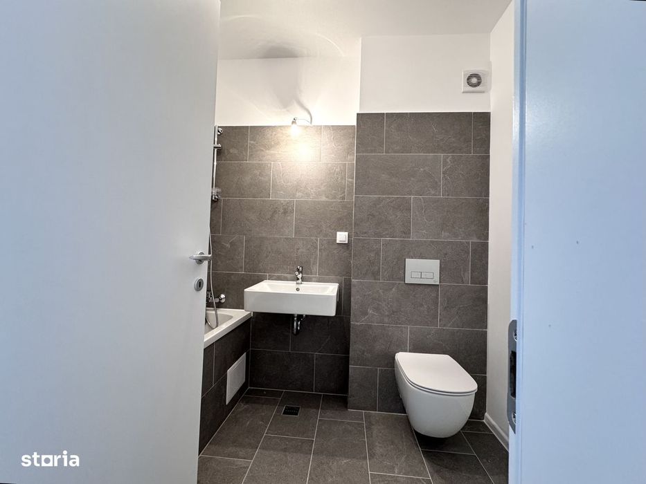Apartament 4 camere Bucatarie inchisa-100 mp utili. Atria Urban Resort