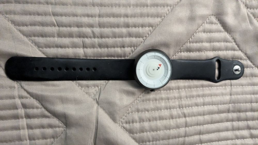 Часы на батарейках