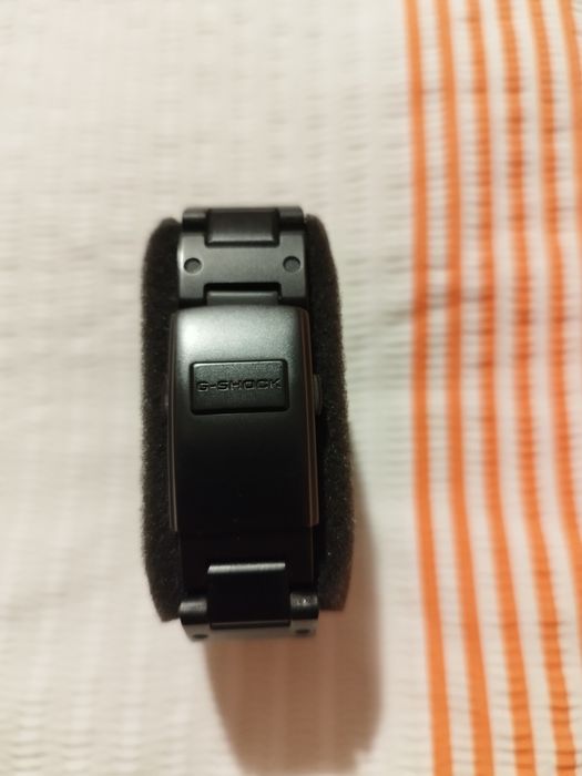 Casio g shock 5600 multi band 6 solar/2100 - FUTUR