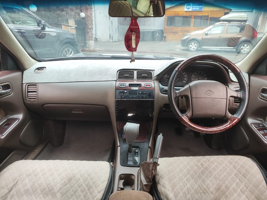 Продам Nissan Cefiro 1996г/в 2.5 АКПП