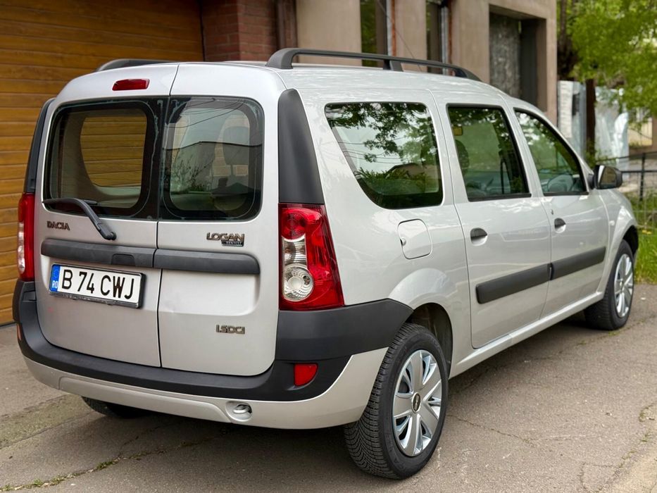 Dacia Logan MCV 1.5 dci 75 cp Laureate