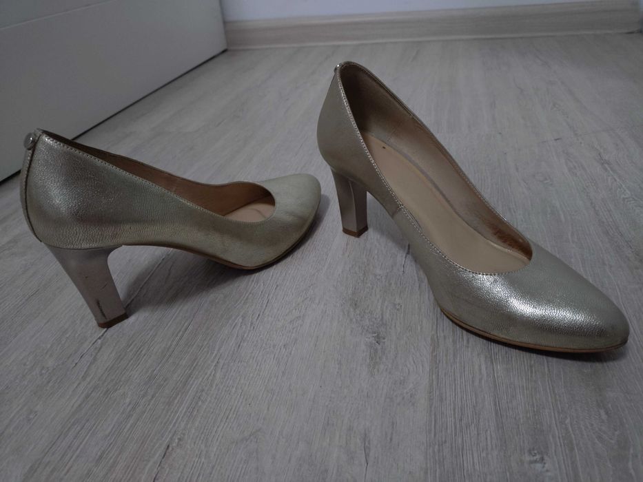 Încălțăminte damă măsura 37