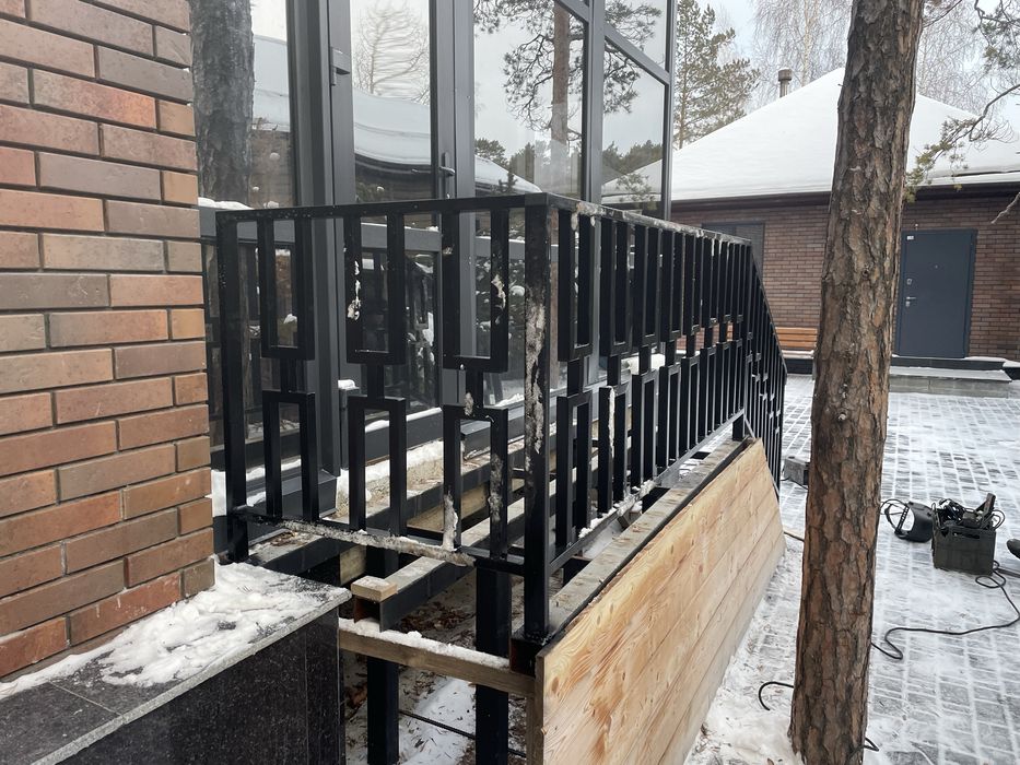 Изготовление перил