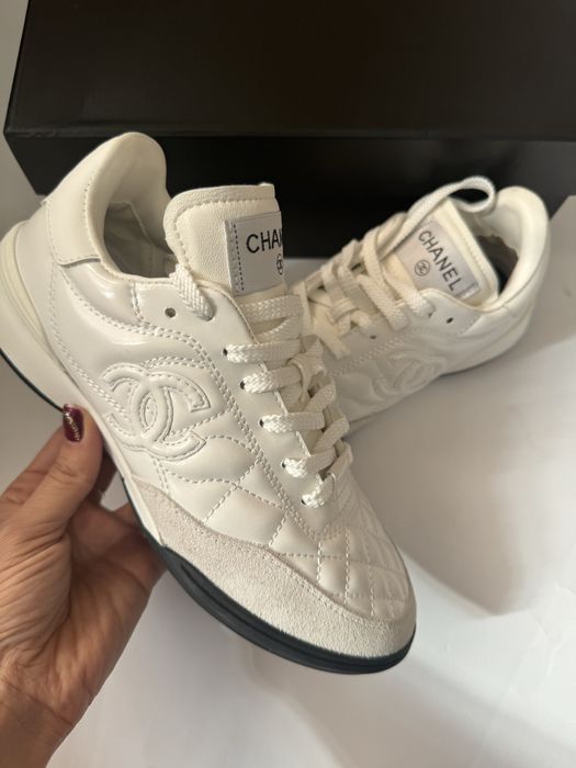 Спортни обувки естесвена кожа