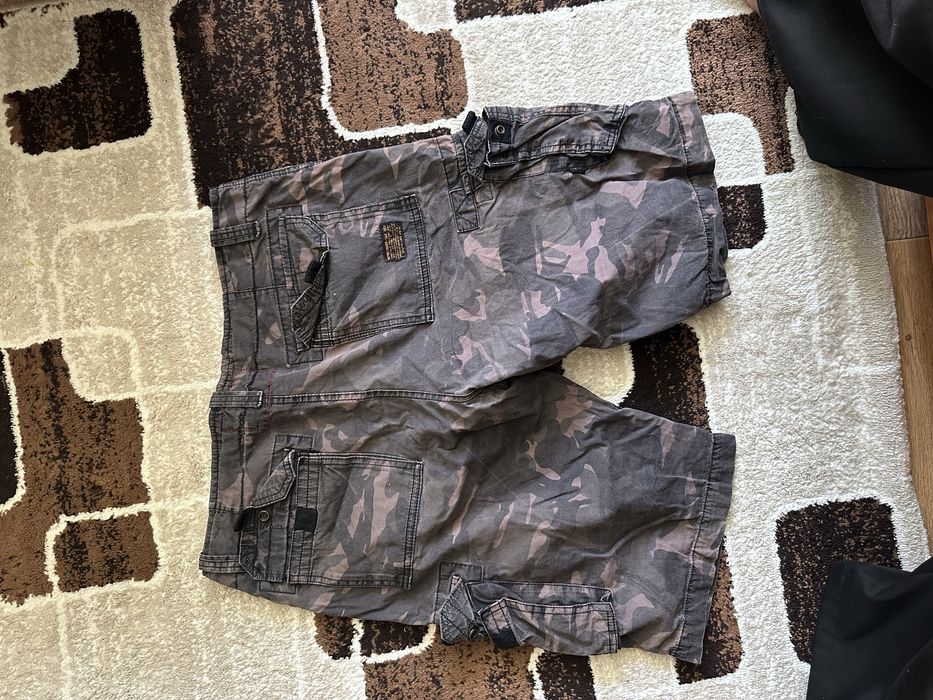 Шорты Alpha Industries
