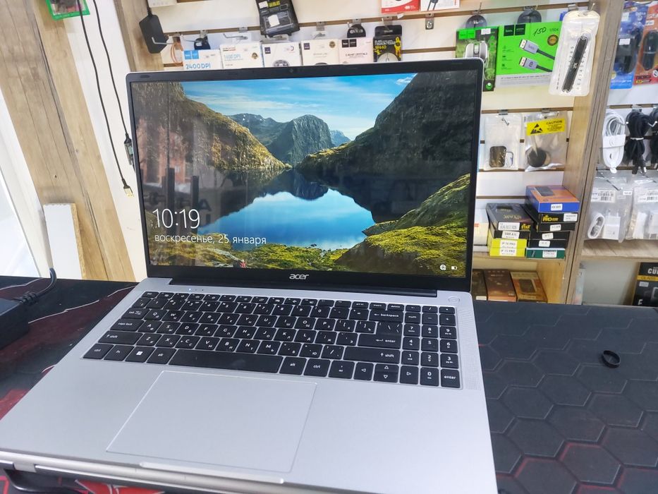 Noutbuk sotiladi xolati a'lo