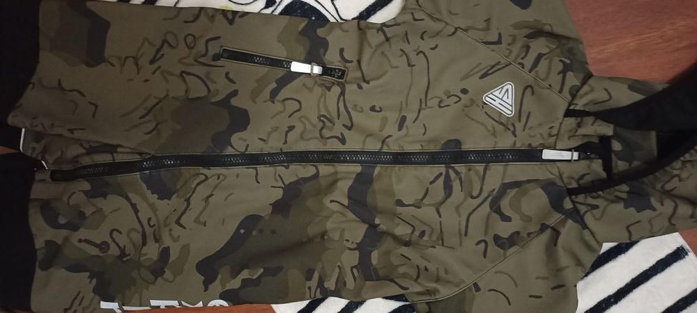 Комбинезон софтшел