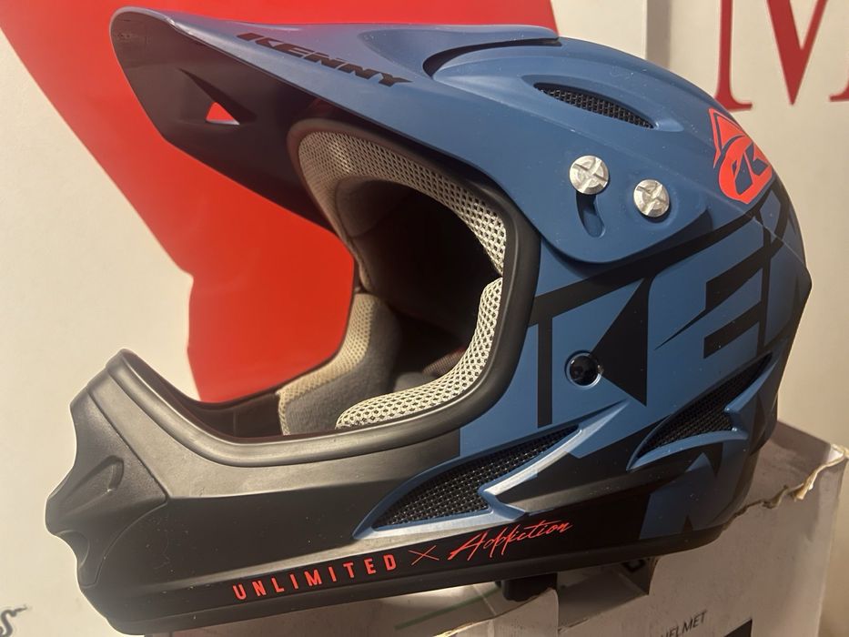 Каска за колело Kenny