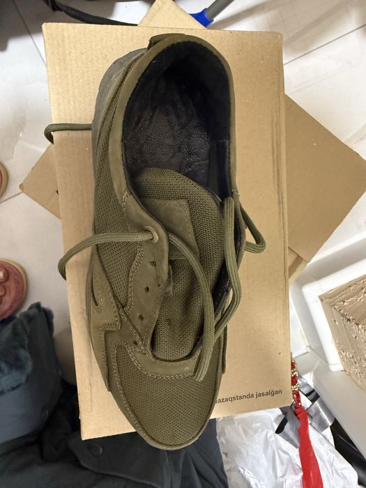 Продам военные кросовки