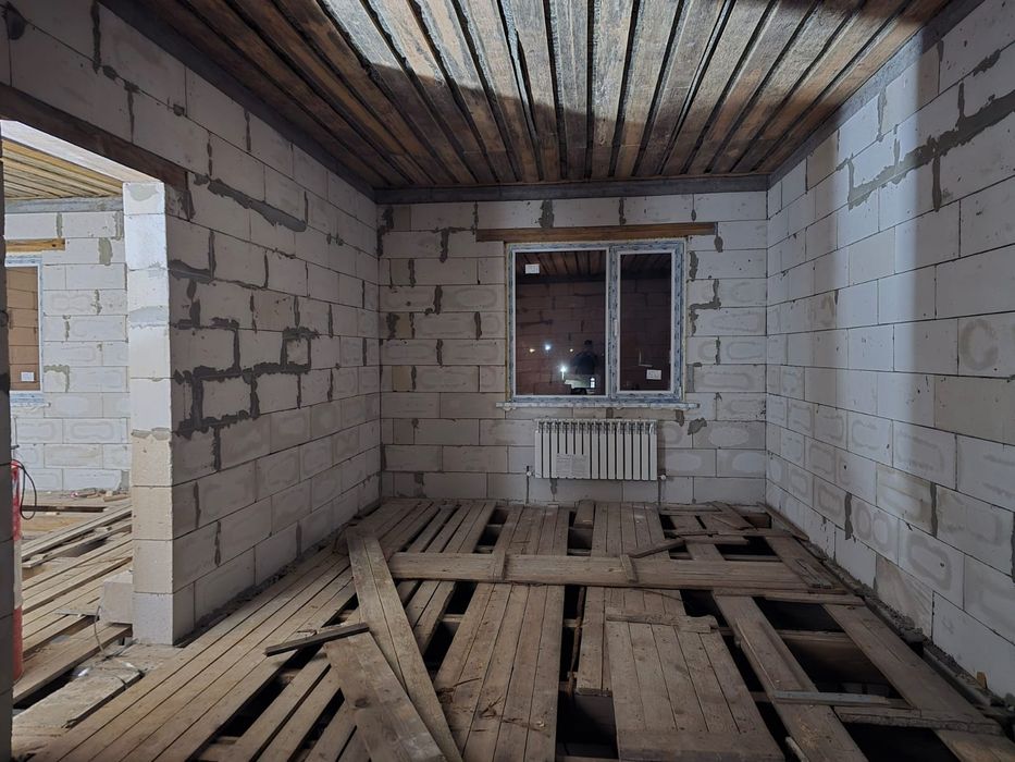 Продам дом. .   .