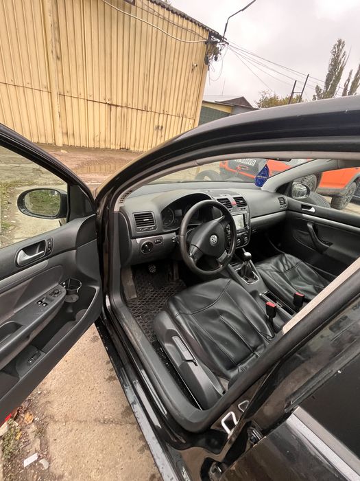 VOLKSWAGEN Golf 0 — imagine 4
