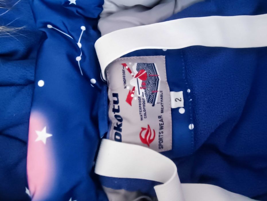 Зимний комбинезон для девочки