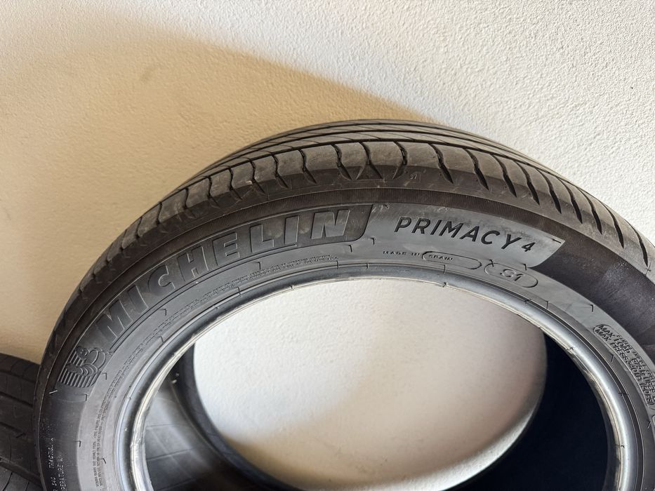 Vand anvelope Michelin 235 50 19