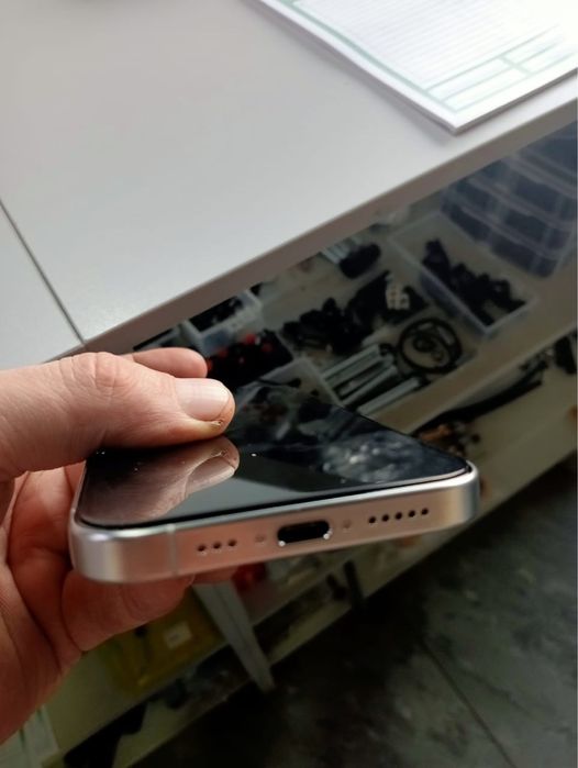 Iphone 15pro с гарантией